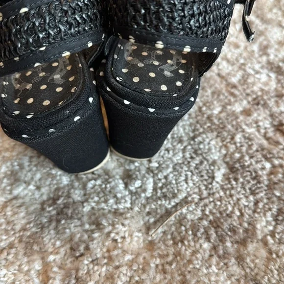 Black Polka Dot Wedge Sandals with Strawberry Accent - Picture 5 of 9